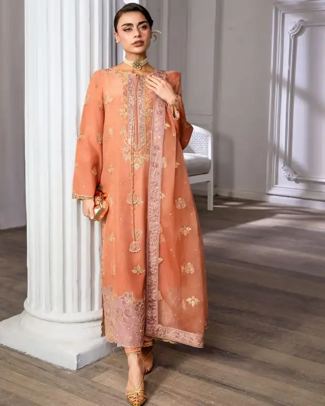 Rang Rasiya Lumiere Embroidered Raw Silk Romance Clara - Soft Coral
