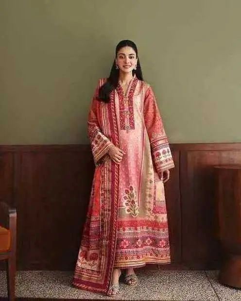 Coral Blush Floral