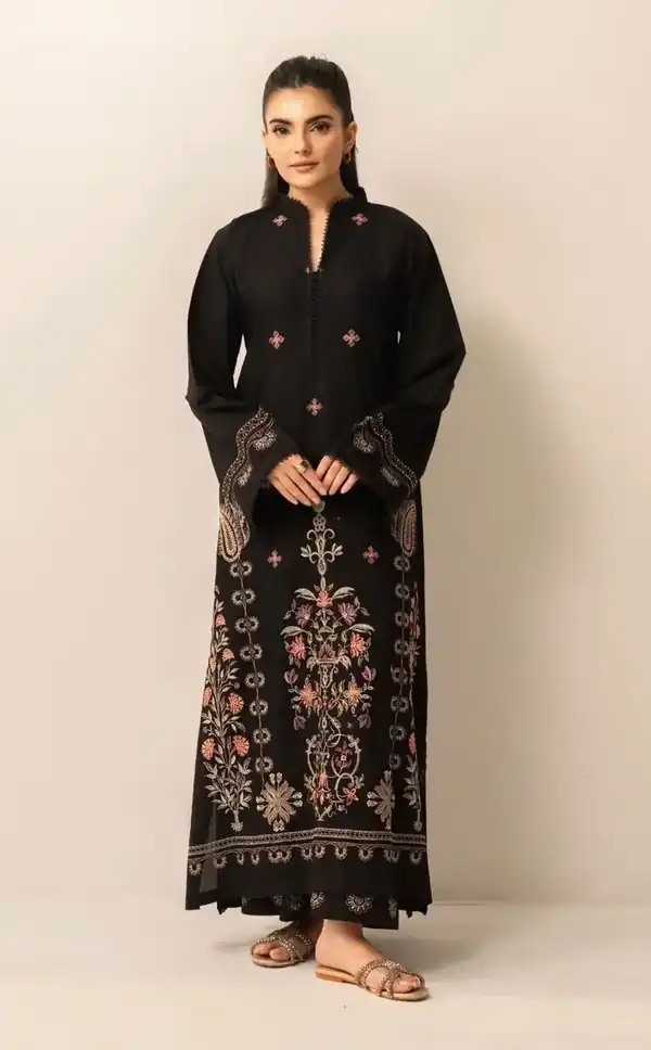 Black Rose Embroidered Kurta