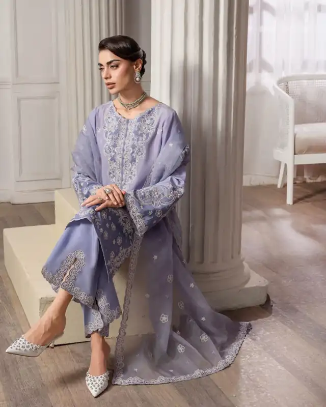 Rang Rasiya Lumiere Embroidered Raw Silk Romance Lavender Embroidered